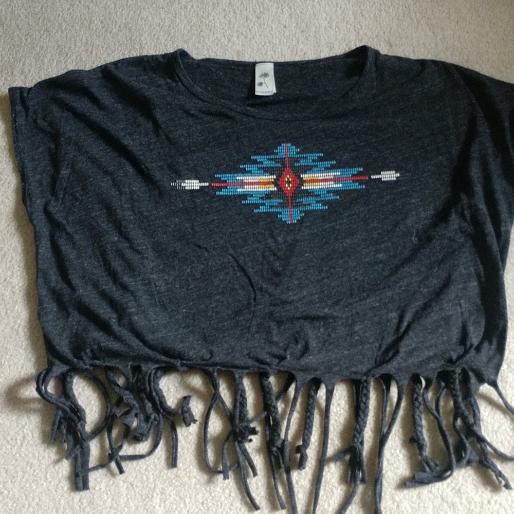 Freeloader L grey crop top w/ fringe